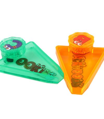 Custom Plastic Grinder Triangle Tray With Funnel