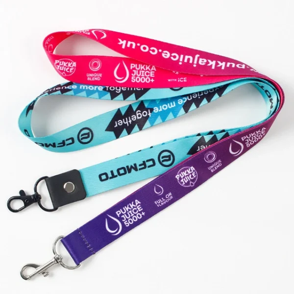 MOQ 200PCS Custom Polyester Lanyard Neck Hanging Strap Heat Transfer Silk Screen Dye Sublimation Lanyard Personalizado